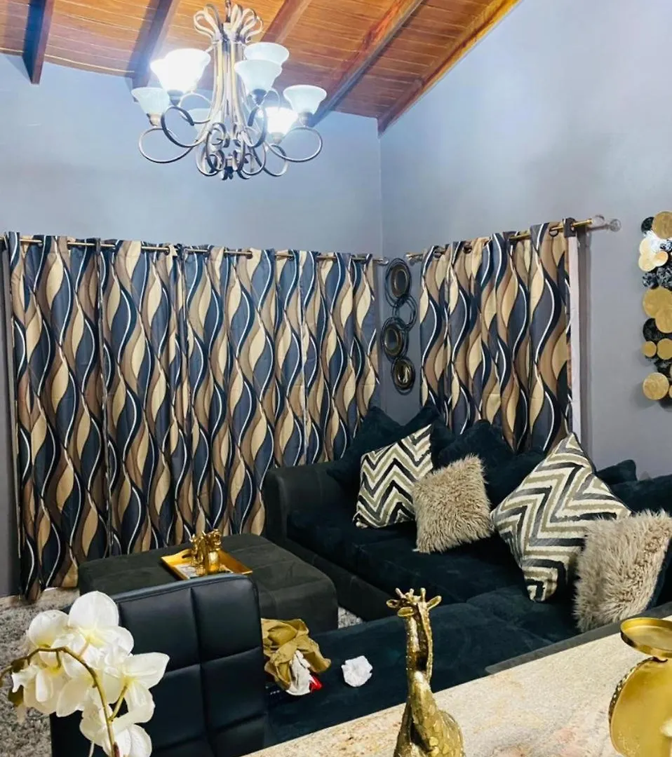 קינגסטון Blissett Apt, Your Jamaican Home דירה